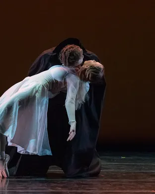 Dracula - Ballet San Antonio