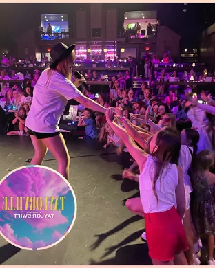 Taylorville - A Tribute to Taylor Swift Austin